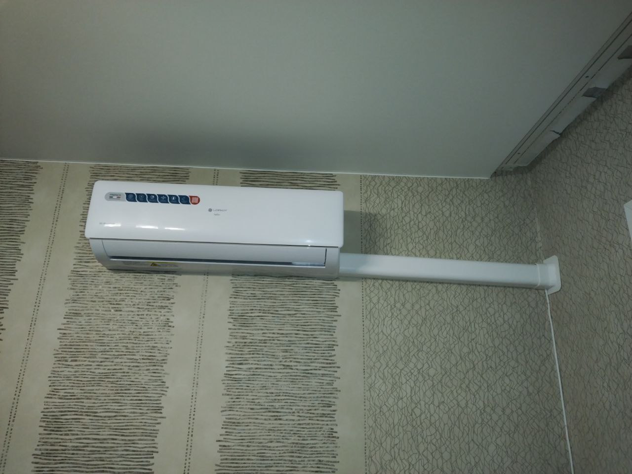 Установка кондиционера Loriot в Новосибирске