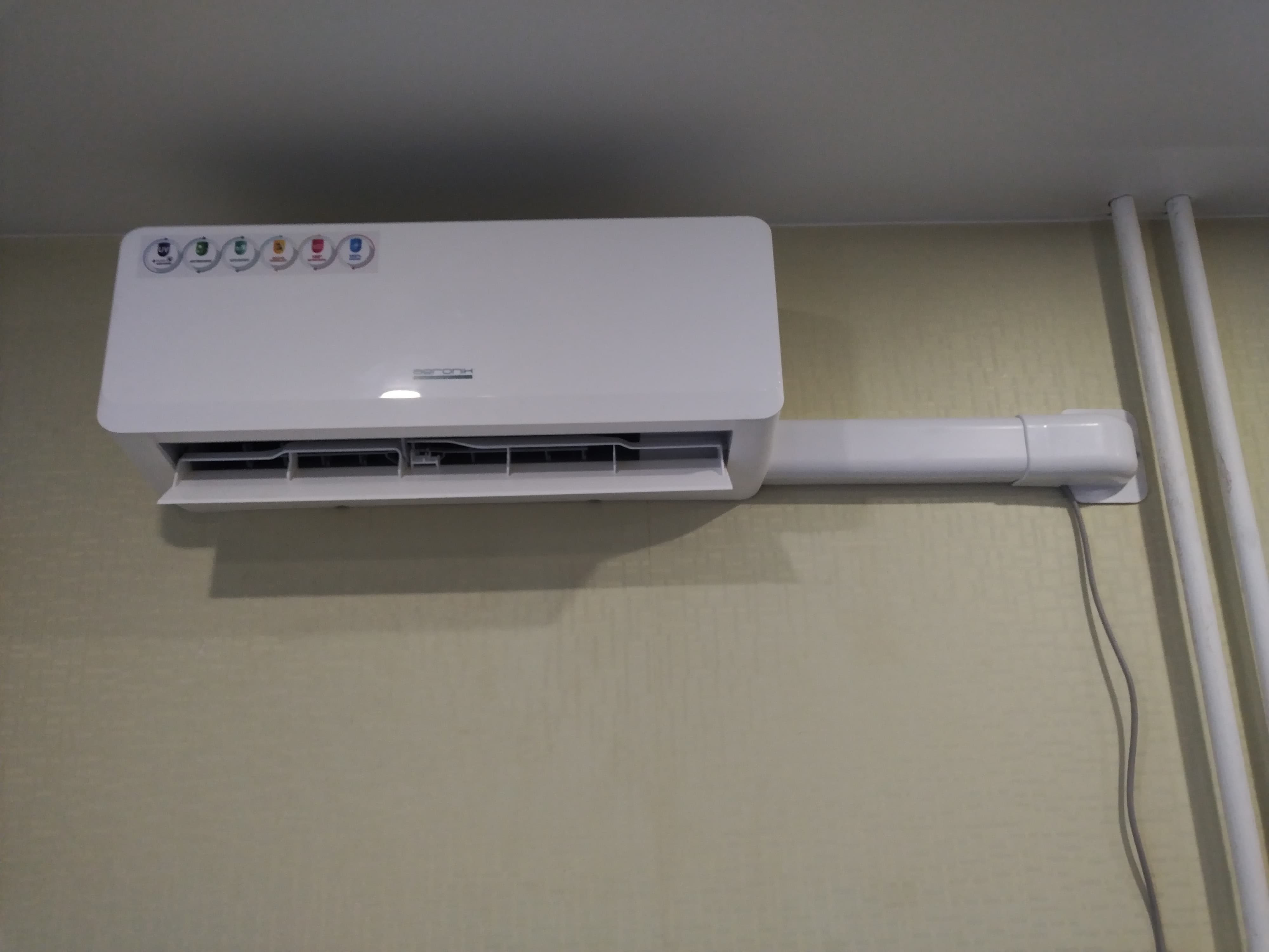 Установка кондиционера в Бердске под ключ