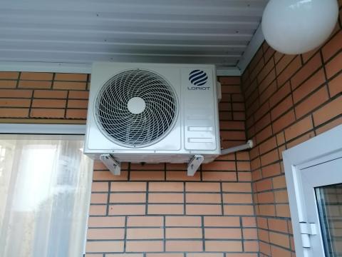 Монтаж инверторного кондиционера Loriot в коттедже, Бердск | 50 м²