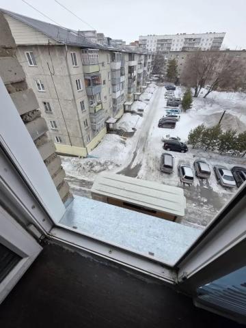 Купить кондиционер в Новосибирске с установкой – Breeon BRC‑12TPI, монтаж на 5‑м этаже