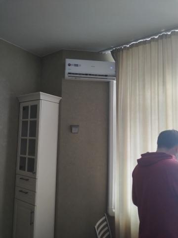 Купить инверторный кондиционер Breeon BRC-12TPI в Академгородке с монтажом