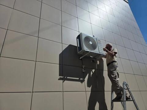 Установка кондиционера в ветклинике, Новосибирск